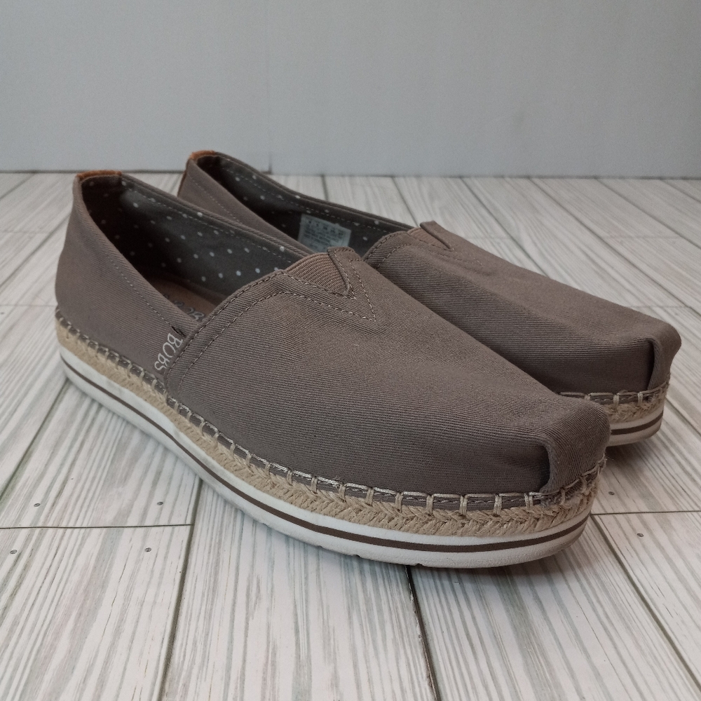 SKECHERS BOBS Breeze New Discovery Taupe Canvas Slip-On Shoes